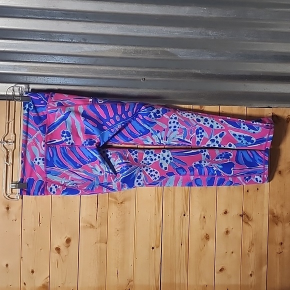 Lilly Pulitzer leggings Size Extra Small NWOT - Picture 9 of 9